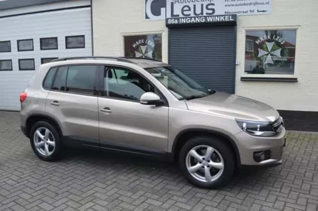 Volkswagen Tiguan (2014) thumbnail 1