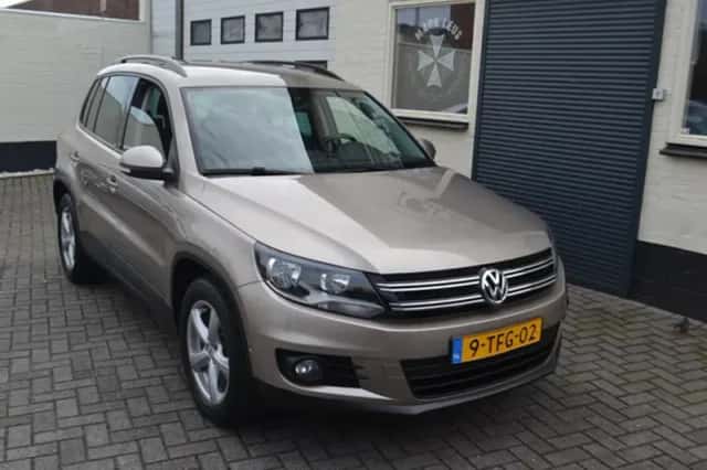 Volkswagen Tiguan (2014) thumbnail 3