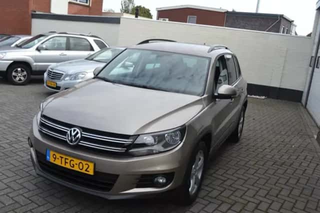 Volkswagen Tiguan (2014) thumbnail 4