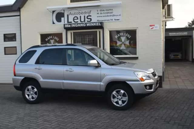 Kia Sportage (2009) thumbnail 1