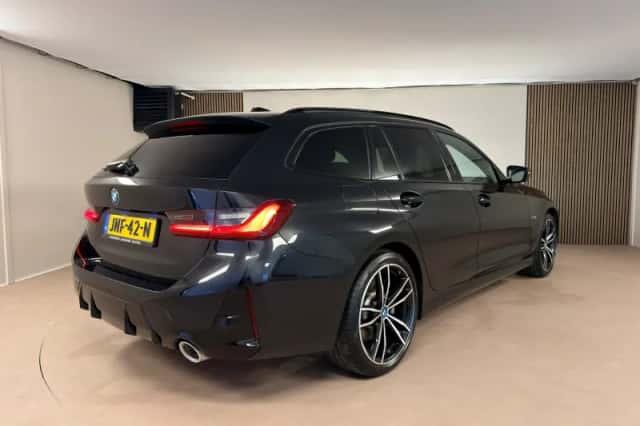 BMW 3-Serie (2022) thumbnail 3