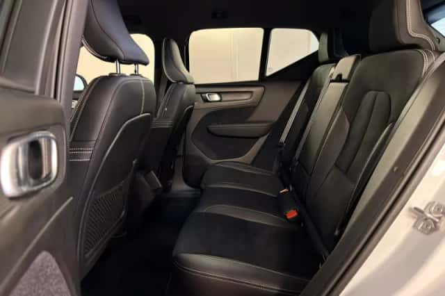 Volvo XC40 (2020) thumbnail 6