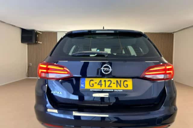 Opel Astra (2019) thumbnail 5