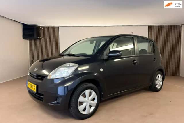 Daihatsu Sirion (2009) thumbnail 1