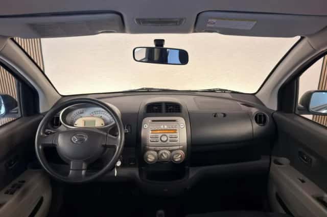 Daihatsu Sirion (2009) thumbnail 2