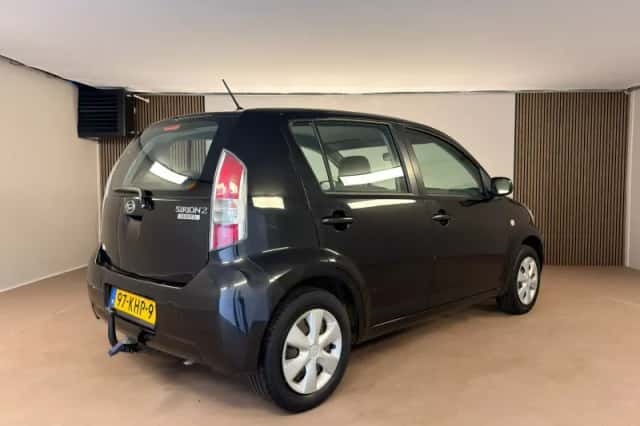 Daihatsu Sirion (2009) thumbnail 3