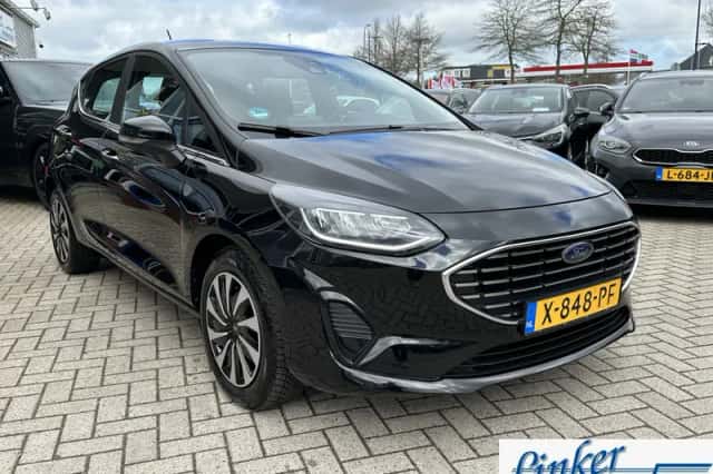 Ford Fiesta (2024) thumbnail 3