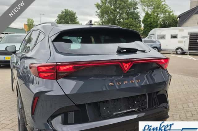 CUPRA Formentor (2026) thumbnail 2