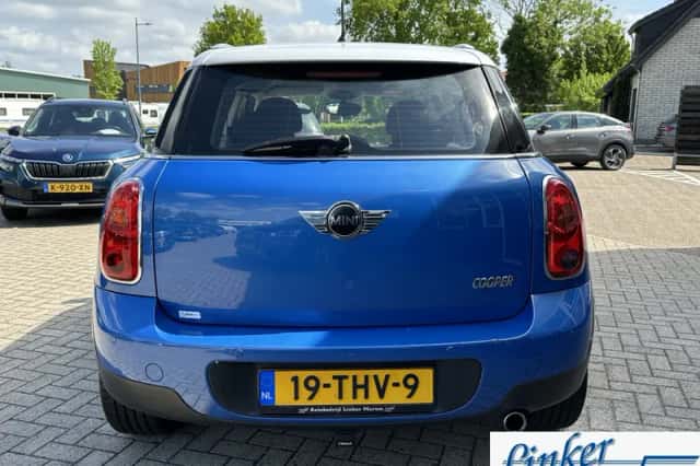 MINI Countryman (2012) thumbnail 6