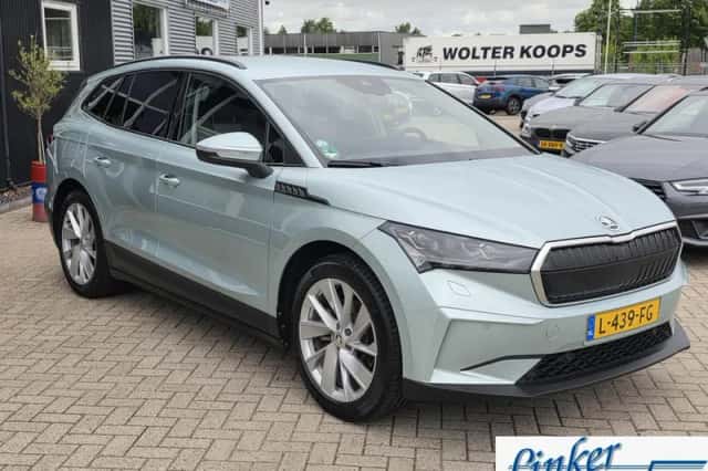 Škoda Enyaq (2021) thumbnail 4