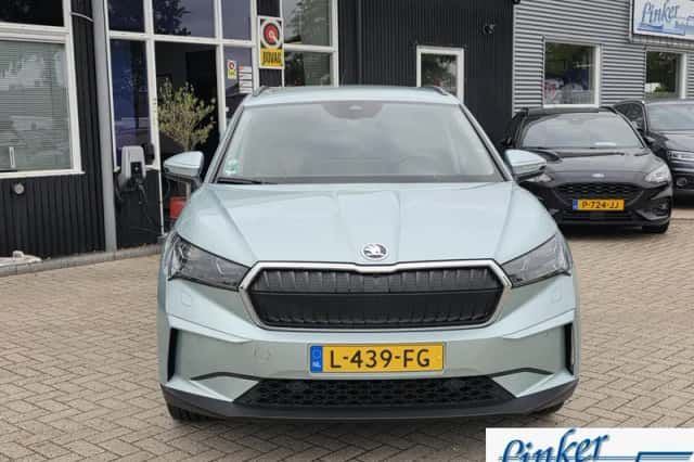 Škoda Enyaq (2021) thumbnail 5