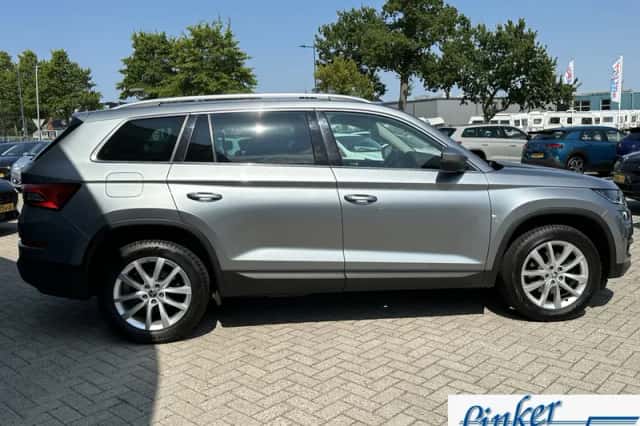 Škoda Kodiaq (2018) thumbnail 4