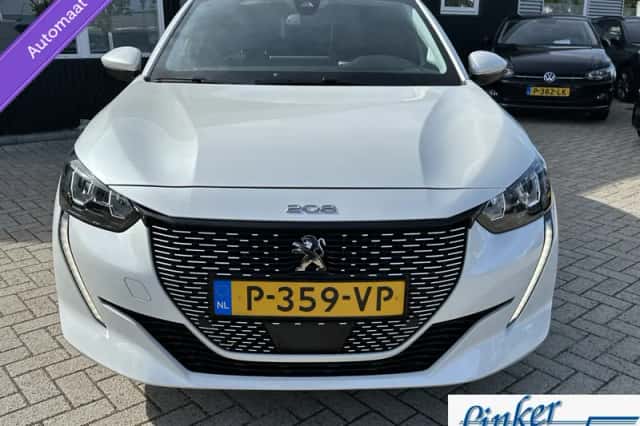 Peugeot e-208 (2021) thumbnail 2