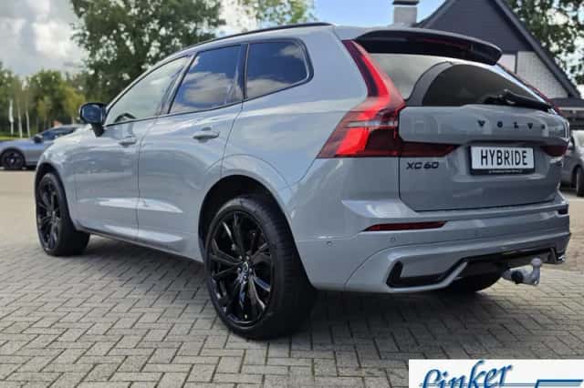Volvo XC60 (2025) thumbnail 3