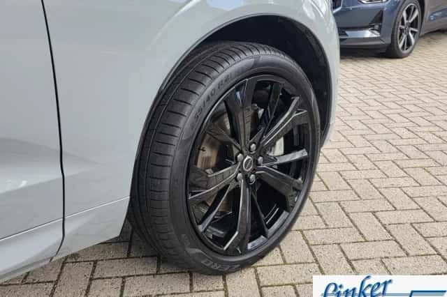 Volvo XC60 (2025) thumbnail 5