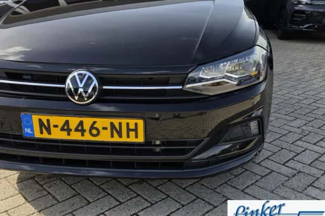 Volkswagen Polo (2021) thumbnail 5