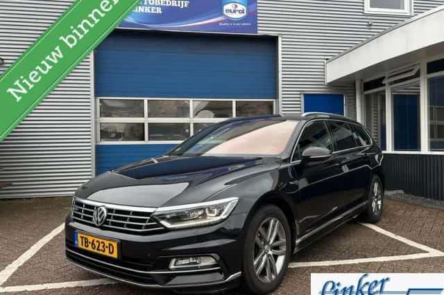 Volkswagen Passat (2018) thumbnail 1