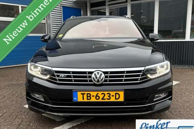Volkswagen Passat (2018) thumbnail 3