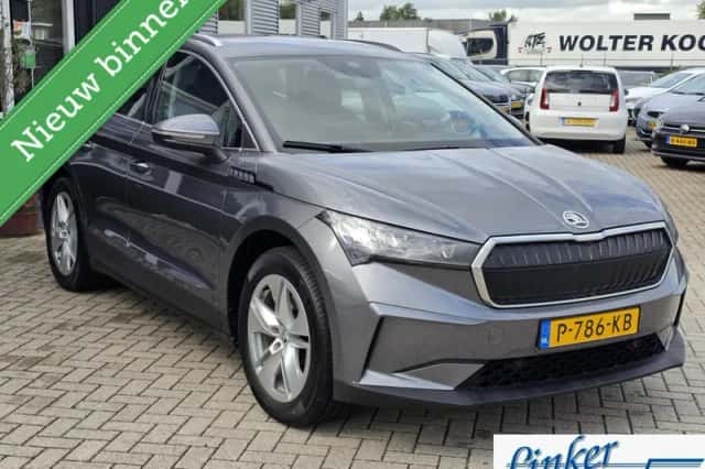 Škoda Enyaq (2022) thumbnail 2