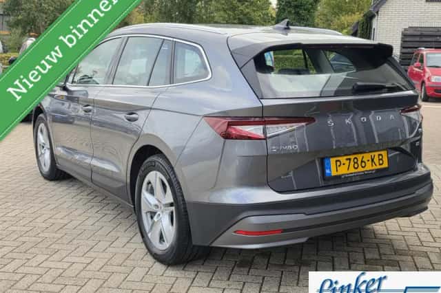 Škoda Enyaq (2022) thumbnail 3