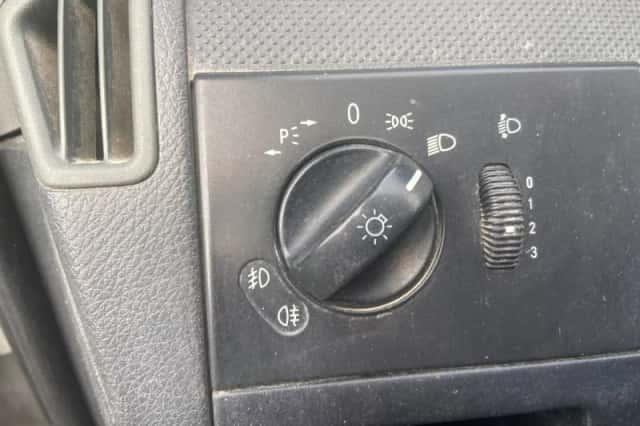 Mercedes-Benz Vito (2011) thumbnail 6