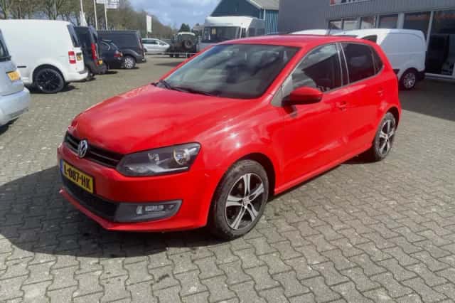 Volkswagen Polo (2010) thumbnail 1