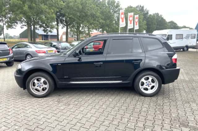 BMW X3 (2006) thumbnail 4