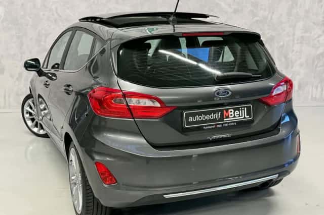 Ford Fiesta (2018) thumbnail 2