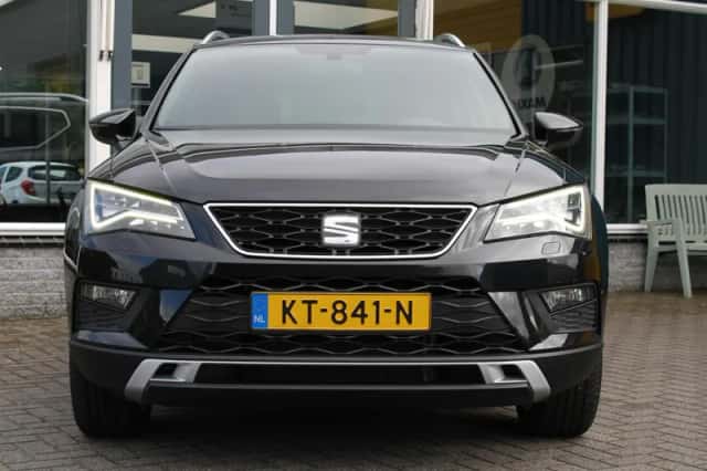 SEAT Ateca (2017) thumbnail 2