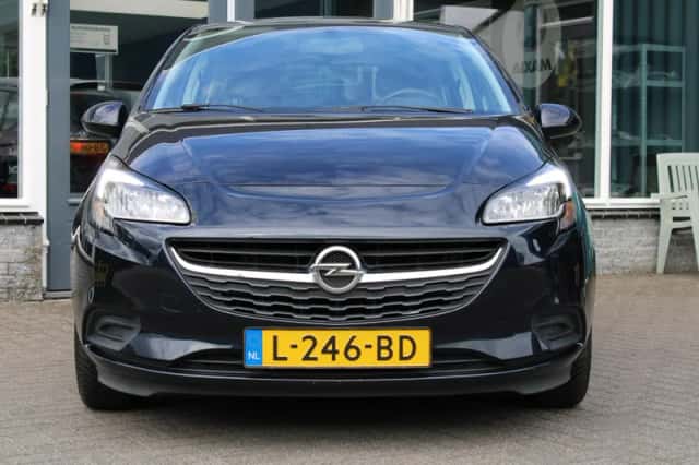 Opel Corsa (2018) thumbnail 2