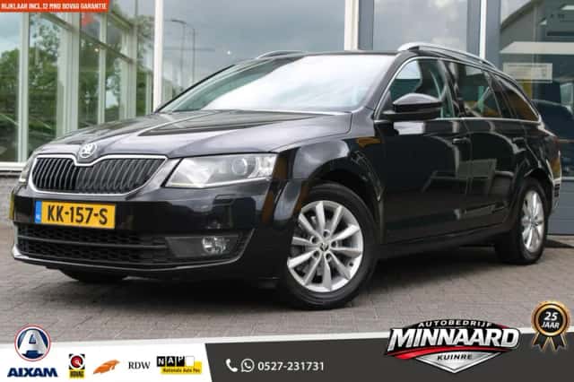 Škoda Octavia (2016) thumbnail 1