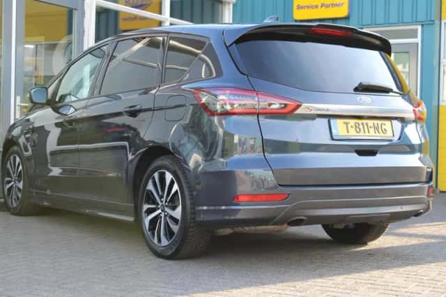 Ford S-Max (2022) thumbnail 6