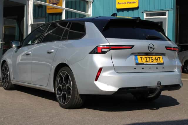 Opel Astra (2023) thumbnail 4