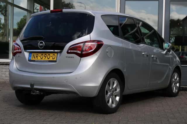 Opel Meriva (2017) thumbnail 4
