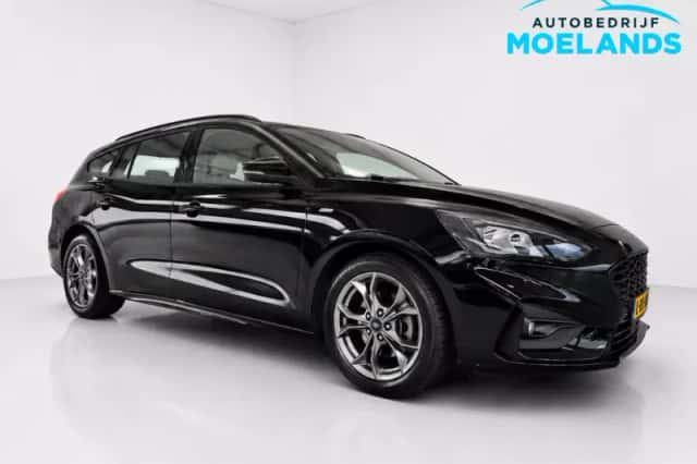 Ford Focus (2020) thumbnail 1
