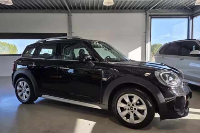 MINI Countryman (2021) thumbnail 2