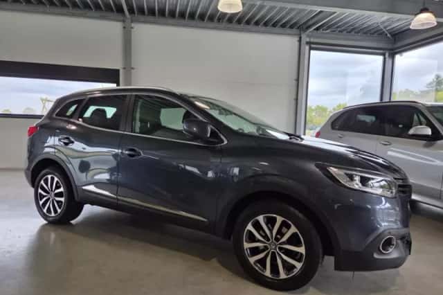 Renault Kadjar (2017) thumbnail 3