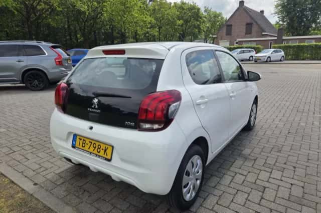 Peugeot 108 (2018) thumbnail 3