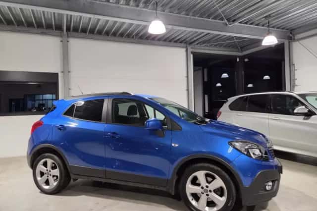 Opel Mokka (2015) thumbnail 2