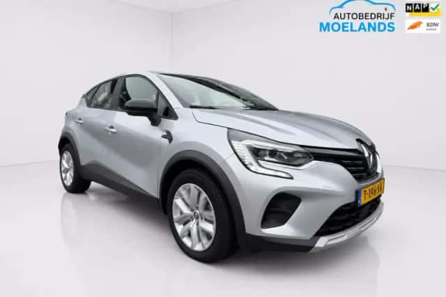 Renault Captur (2023) thumbnail 1