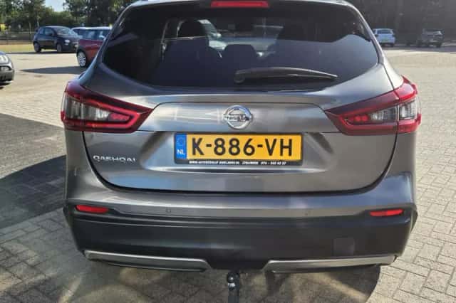 Nissan Qashqai (2020) thumbnail 5