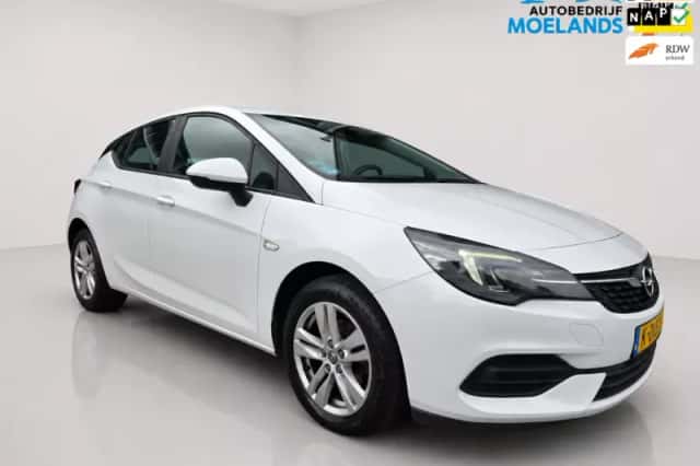 Opel Astra (2021) thumbnail 1