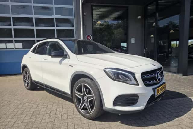 Mercedes-Benz GLA-Klasse (2018) thumbnail 5