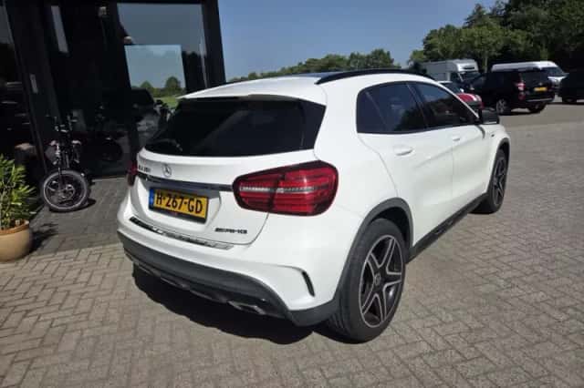 Mercedes-Benz GLA-Klasse (2018) thumbnail 6