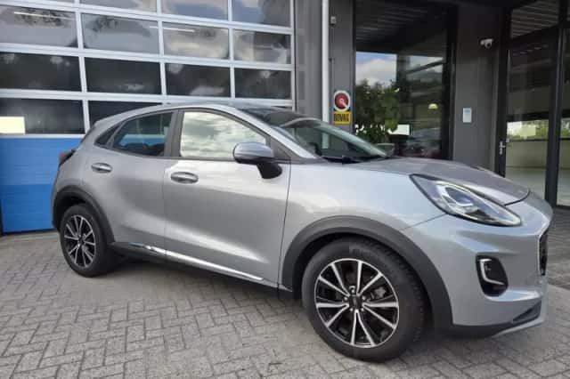 Ford Puma (2023) thumbnail 2