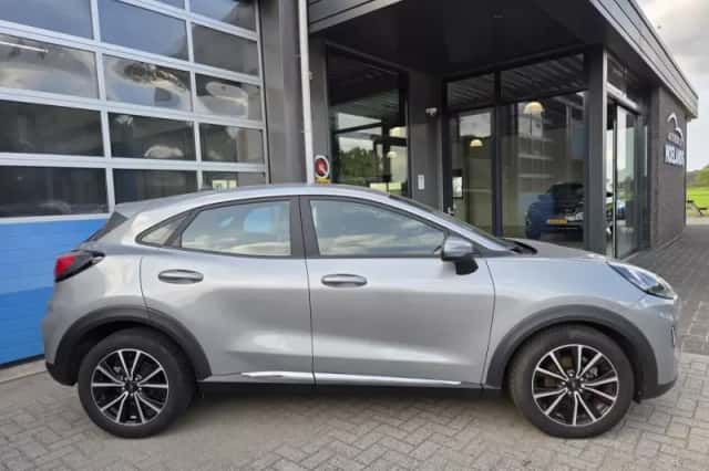 Ford Puma (2023) thumbnail 3