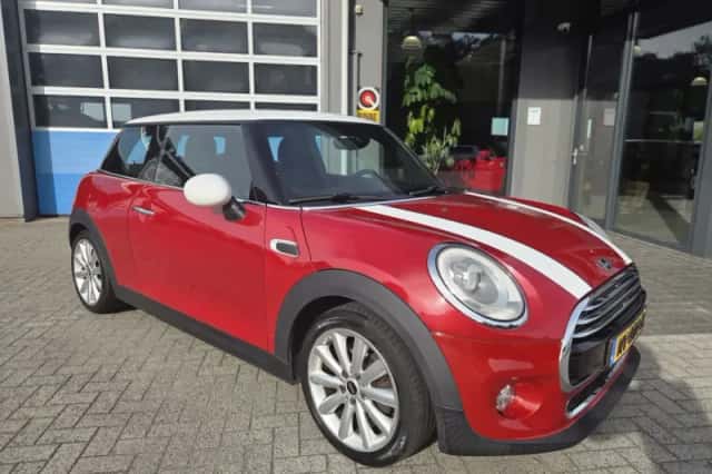 MINI Cooper (2014) thumbnail 5