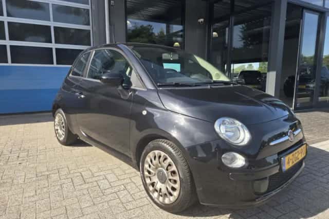 Fiat 500 (2014) thumbnail 2