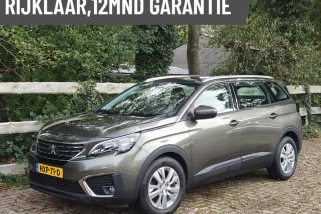 Peugeot 5008 (2017) thumbnail 1