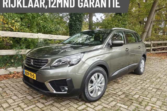 Peugeot 5008 (2017) thumbnail 1